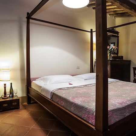 Fattoria Le Pietre Vive Di Montaperti Apartman Monteaperti  Kültér fotó