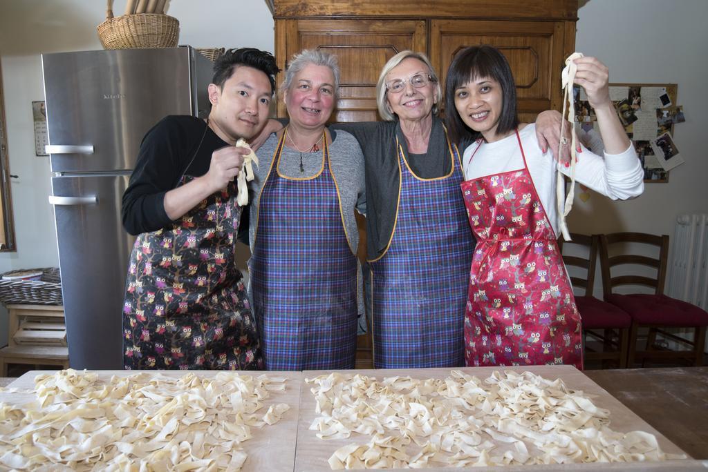 Fattoria Le Pietre Vive Di Montaperti Apartman Monteaperti  Kültér fotó